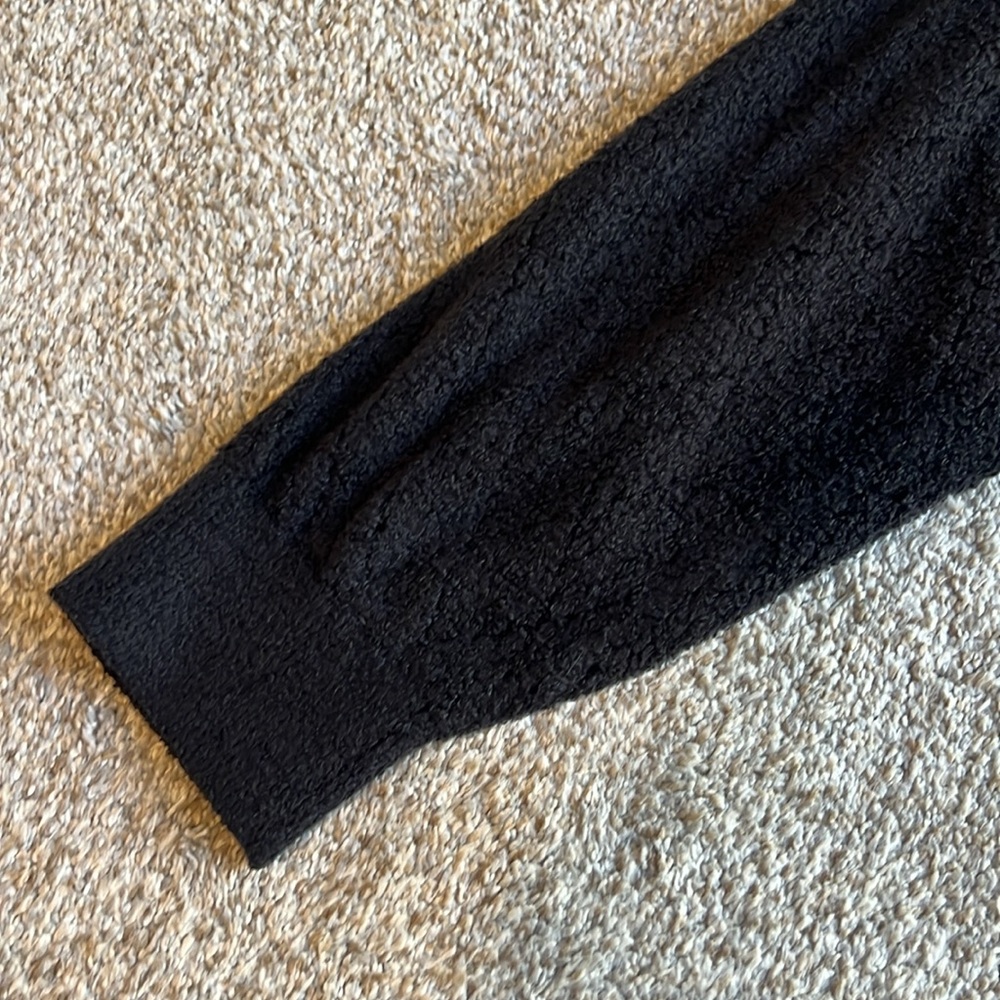 Barefoot Dreams | CozyChic Lite Diamond Pointelle Cardigan - Picture 3 of 9